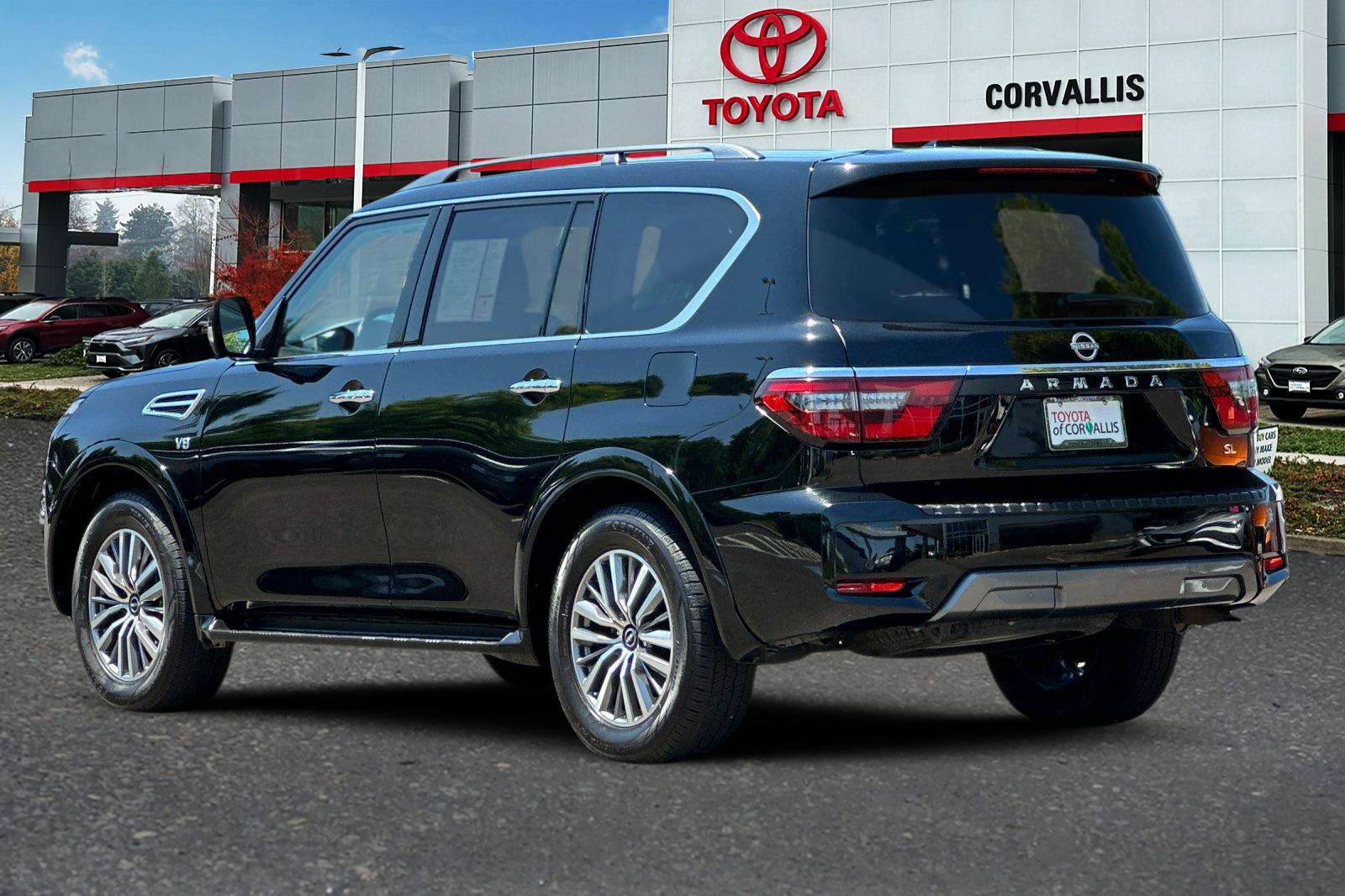 2022 Nissan Armada SL photo 4