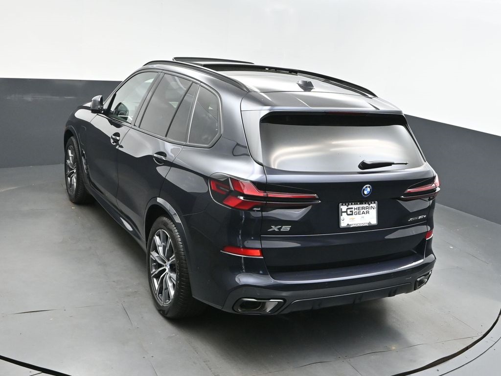 2026 Bmw X5 xDrive50e photo 32