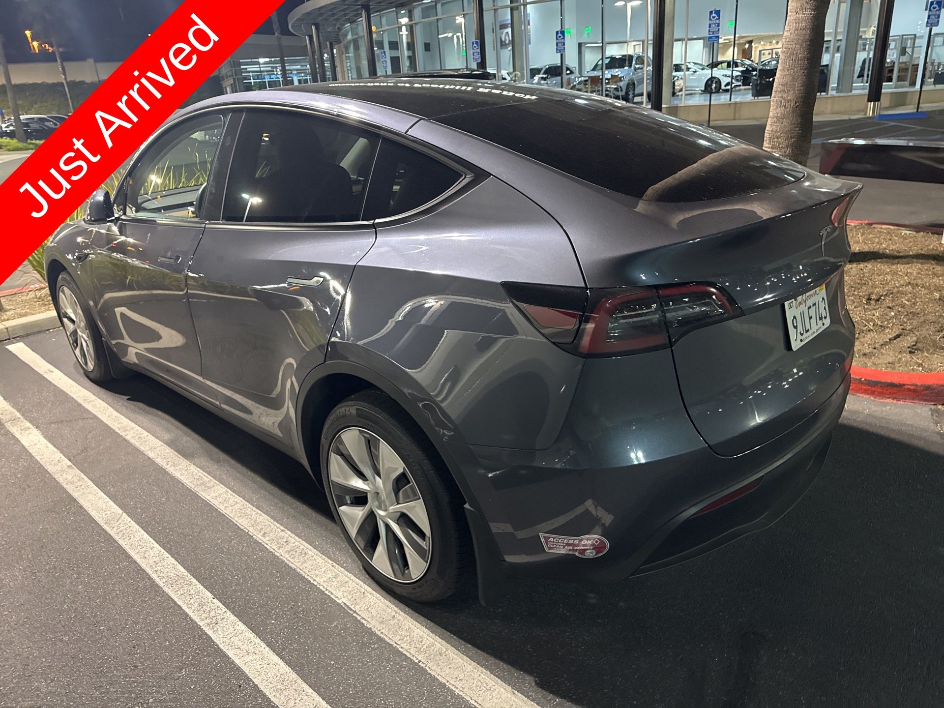2023 Tesla Model Y Long Range photo 6