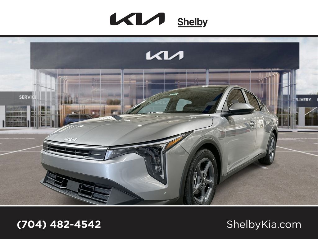 2025 Kia K4 LXS's photo