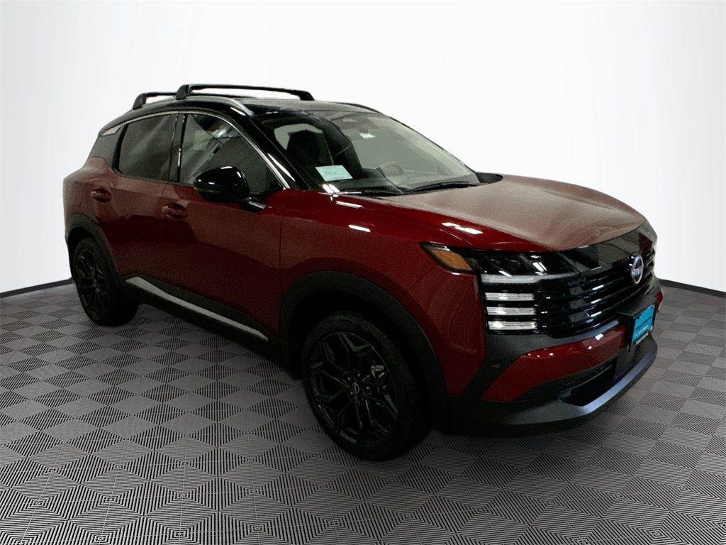 2025 Nissan Kicks SR photo 4