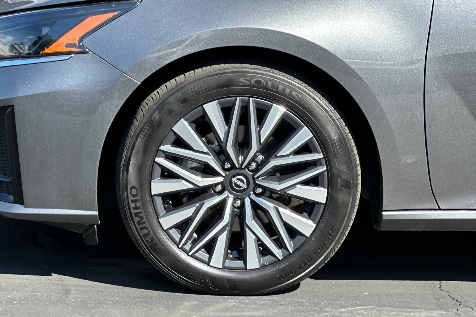 2024 Nissan Altima 2.5 SV photo 22