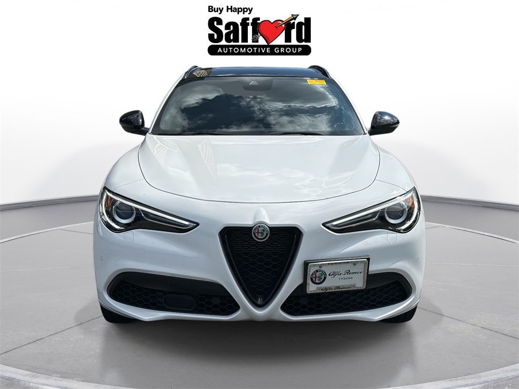 2022 Alfa Romeo Stelvio Ti Sport photo 8