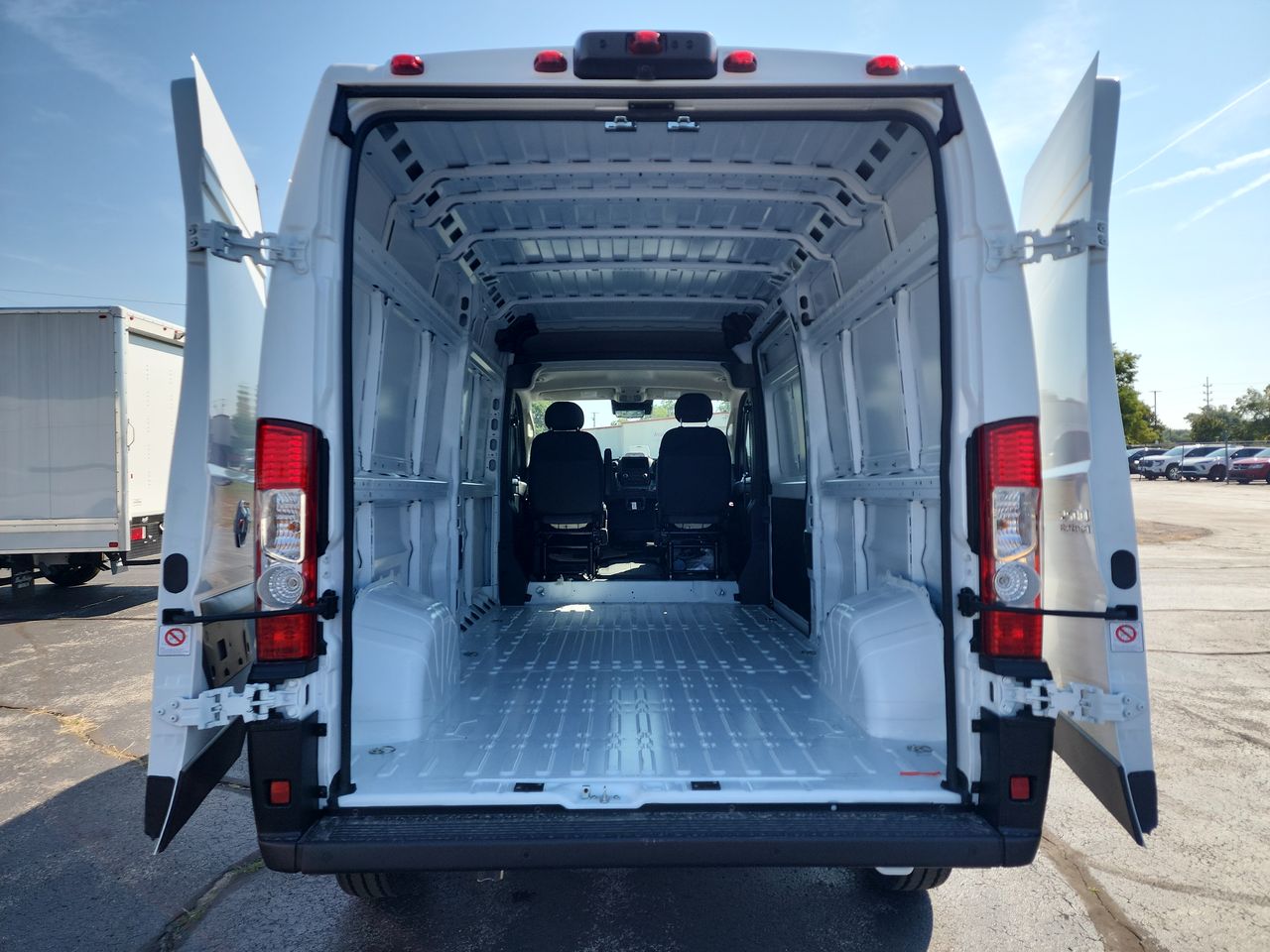 2026 Ram ProMaster 2500 photo 21