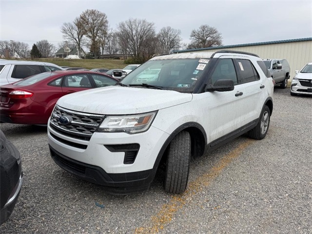 2018 Ford Explorer Base's photo
