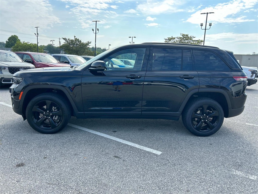 2023 Jeep Grand Cherokee Altitude X photo 5