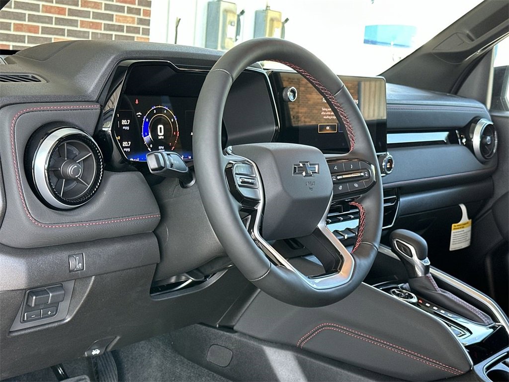 2026 Chevrolet Colorado Z71 photo 10