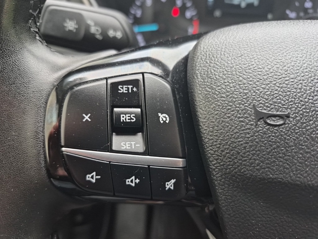 2022 Ford Escape SE photo 14