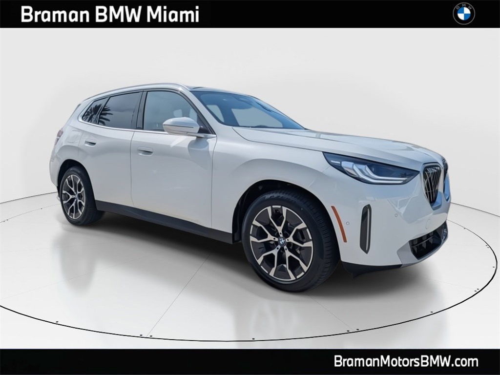 2026 BMW X3 30's photo