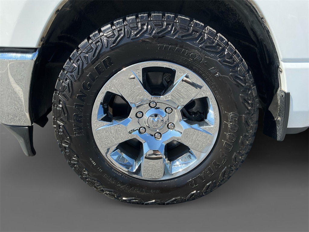 2019 Ram 1500 Big Horn Lone Star photo 13