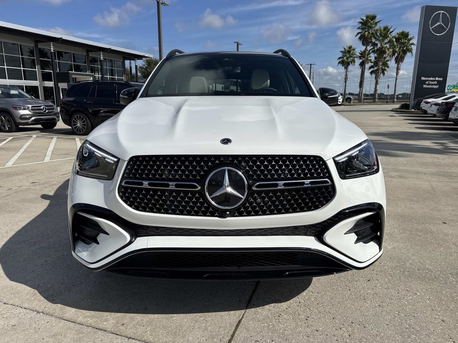 2026 Mercedes Benz GLE 350 4MATIC photo 2