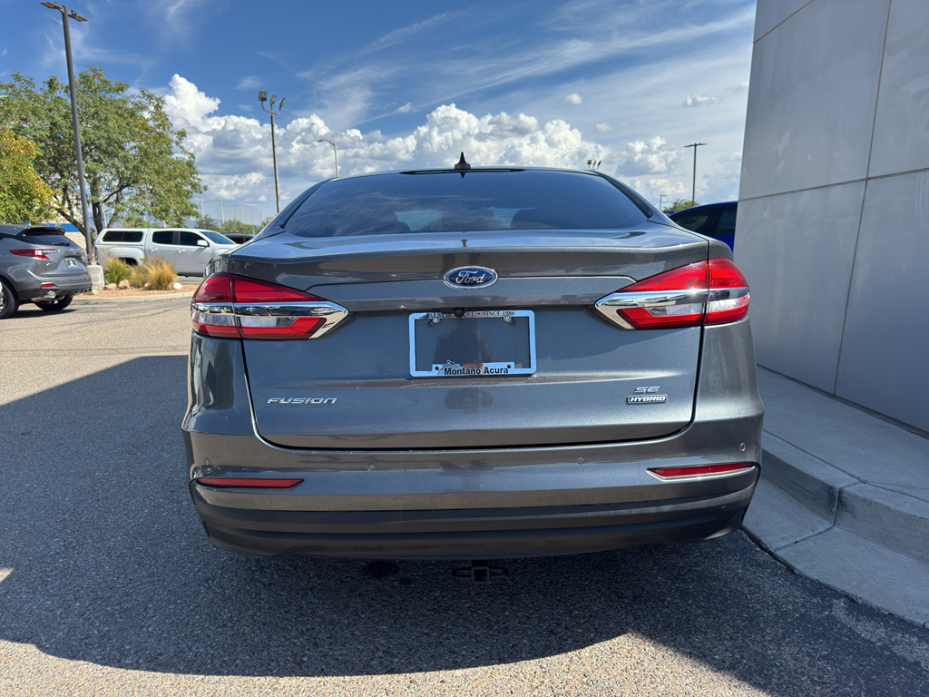 2020 Ford Fusion Hybrid SE photo 5