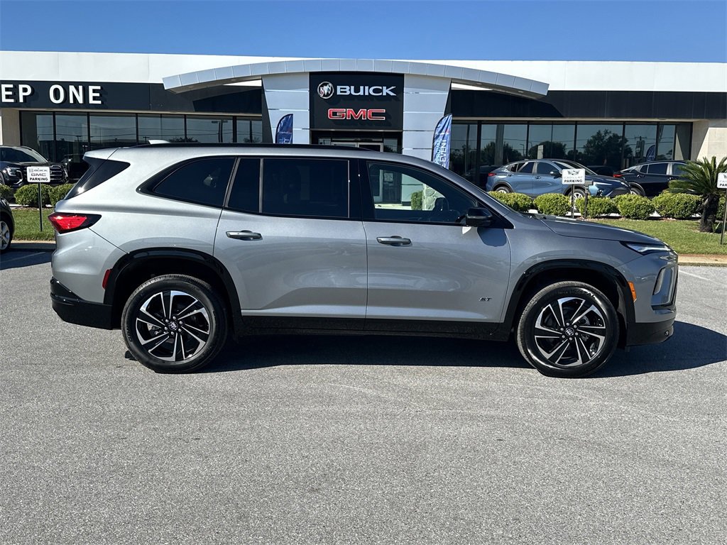 2026 Buick Enclave Sport Touring photo 3
