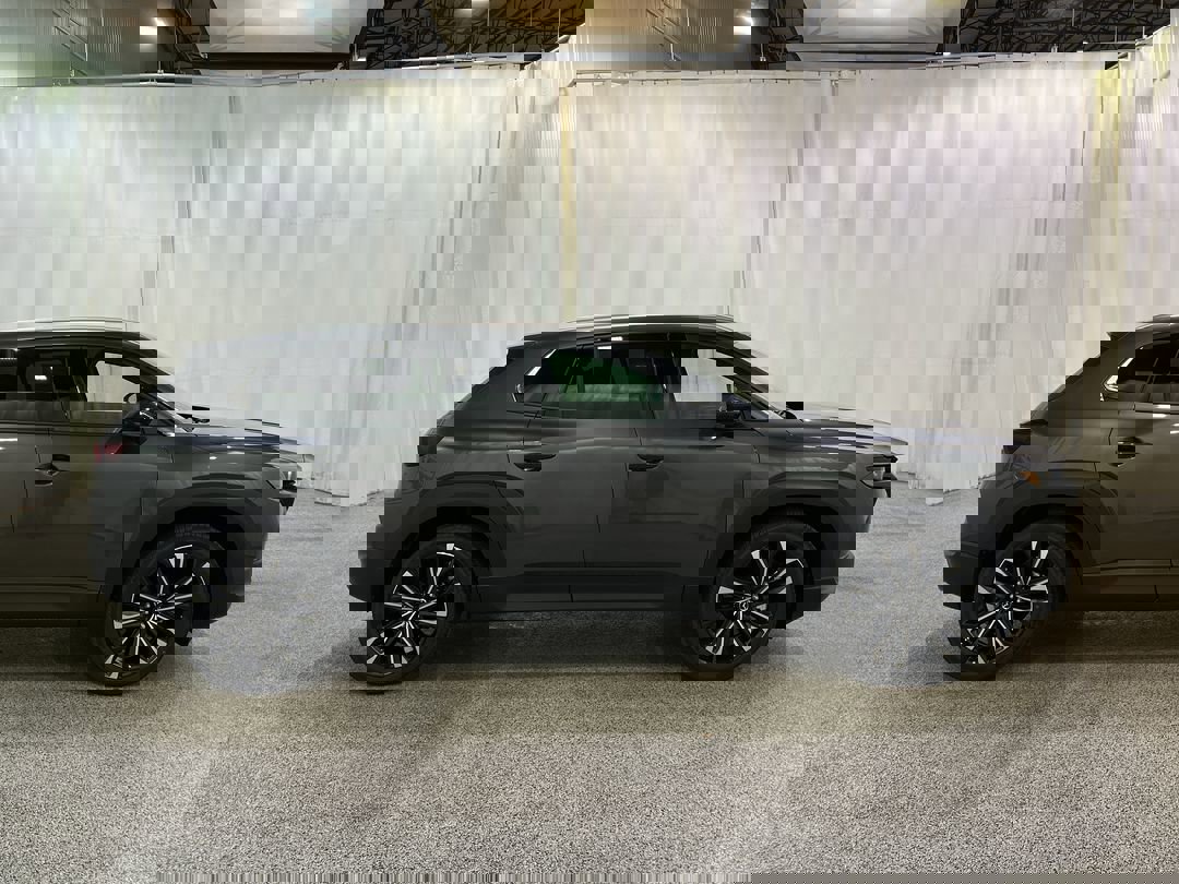 2025 Mazda CX-50 2.5 Premium Plus photo 2