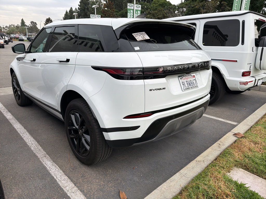 2024 Land Rover Range Rover Evoque S photo 2