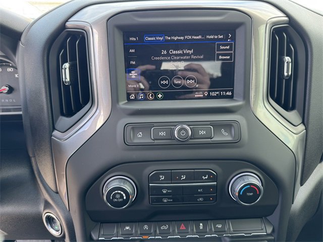 2025 Chevrolet Silverado 1500 Custom photo 22