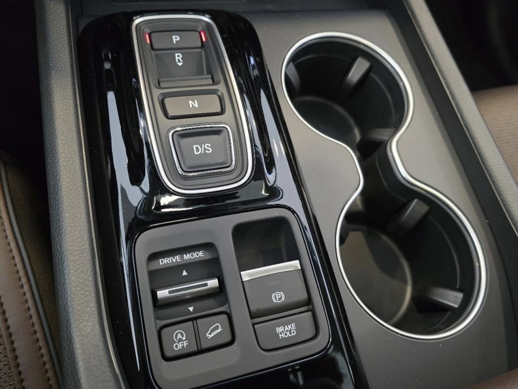 2025 Honda Pilot Elite photo 16