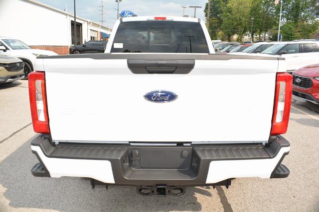 2026 Ford F-350 XL photo 3