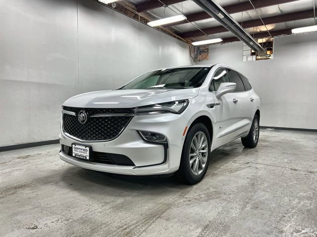 2024 Buick Enclave Avenir's photo