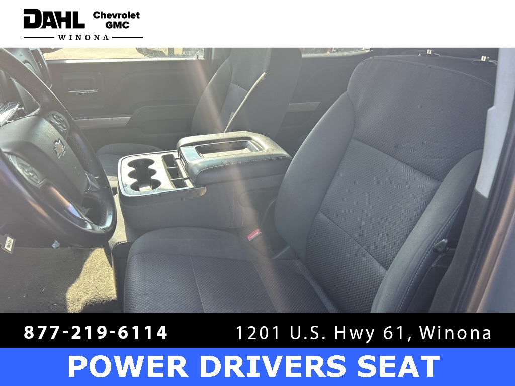 2017 Chevrolet Silverado 1500 LT photo 4