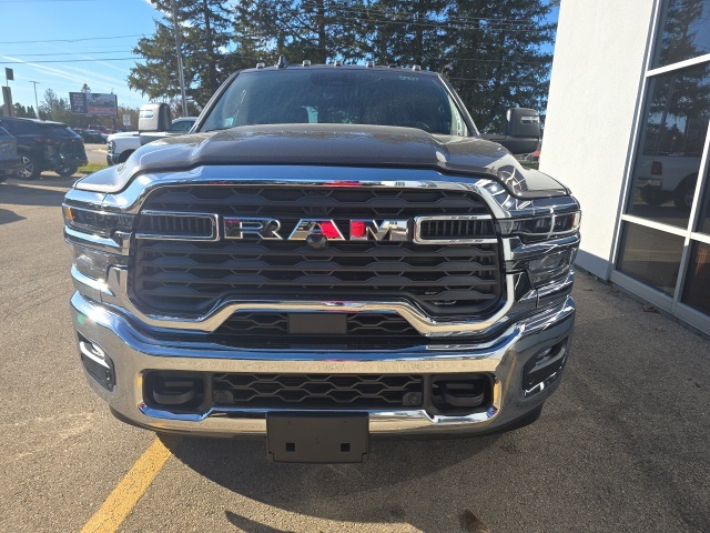 2026 Ram 3500 Tradesman photo 2