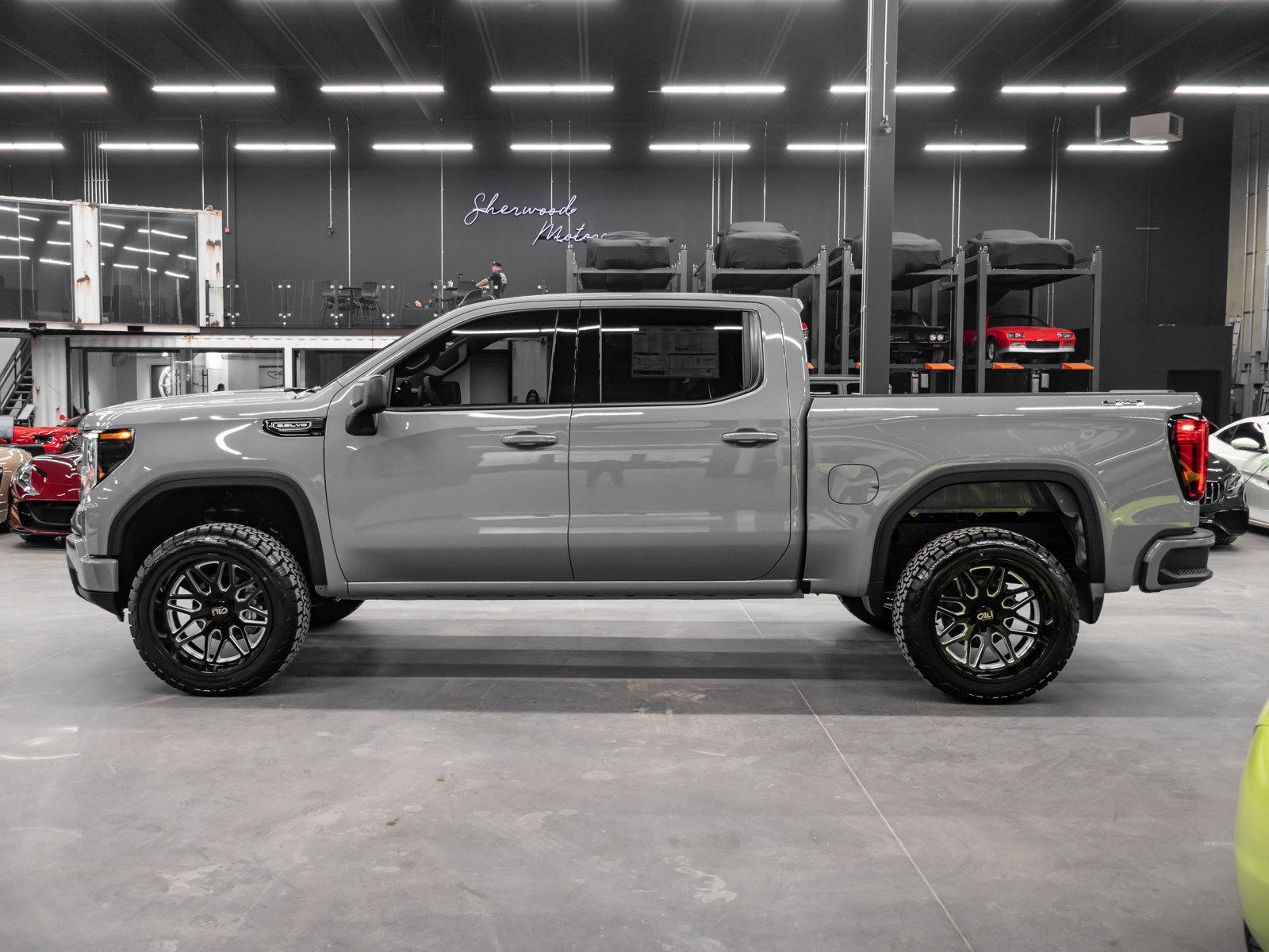 New 2024 GMC Sierra 1500 Elevation 3.5in Zone Lift 22in Cali