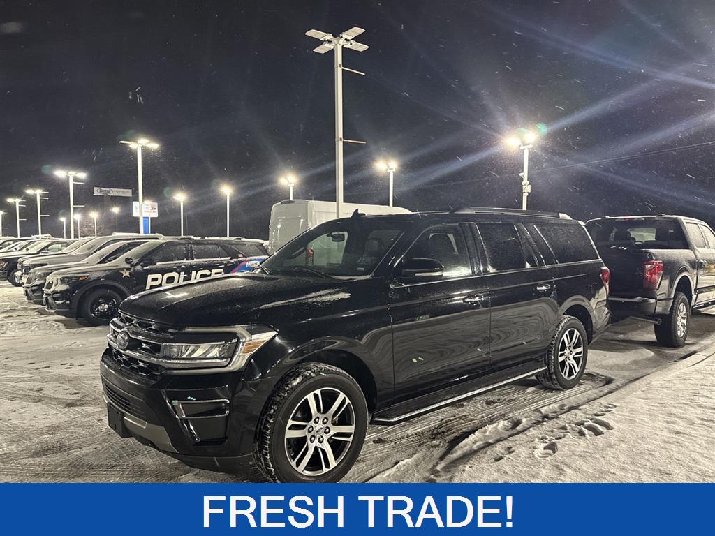 2022 Ford Expedition Limited's photo