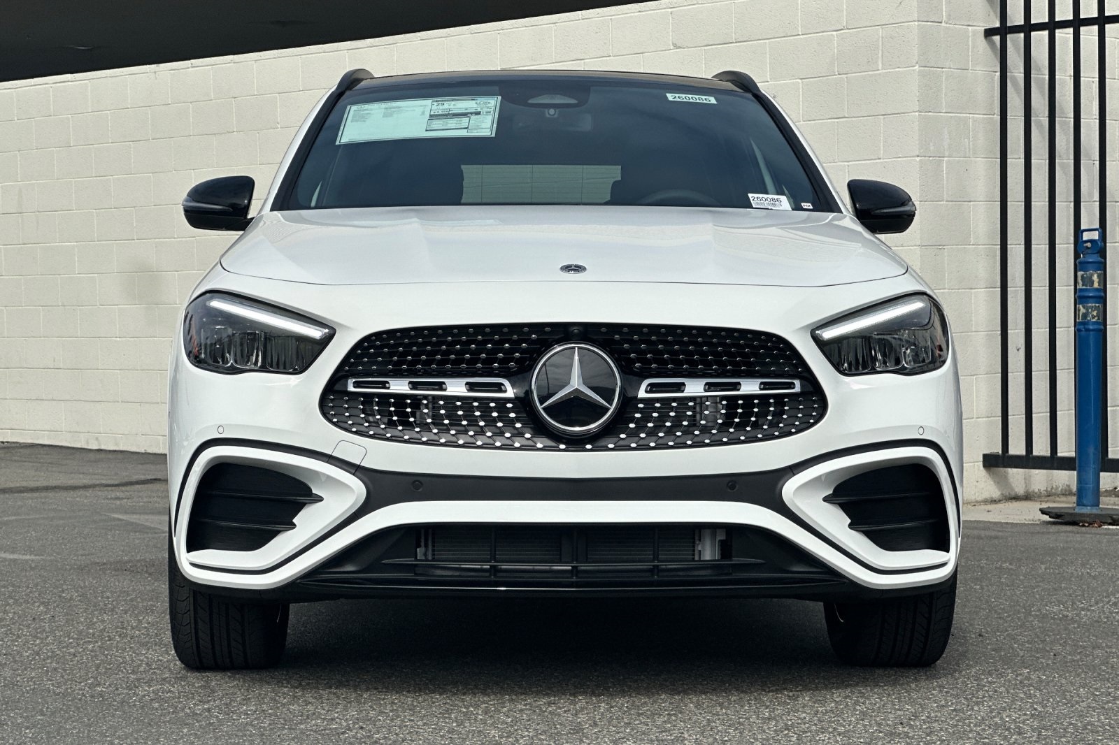 2026 Mercedes Benz GLA 250 photo 2