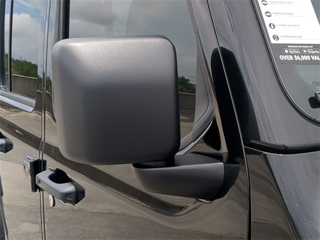 2025 Jeep Gladiator Sport photo 2