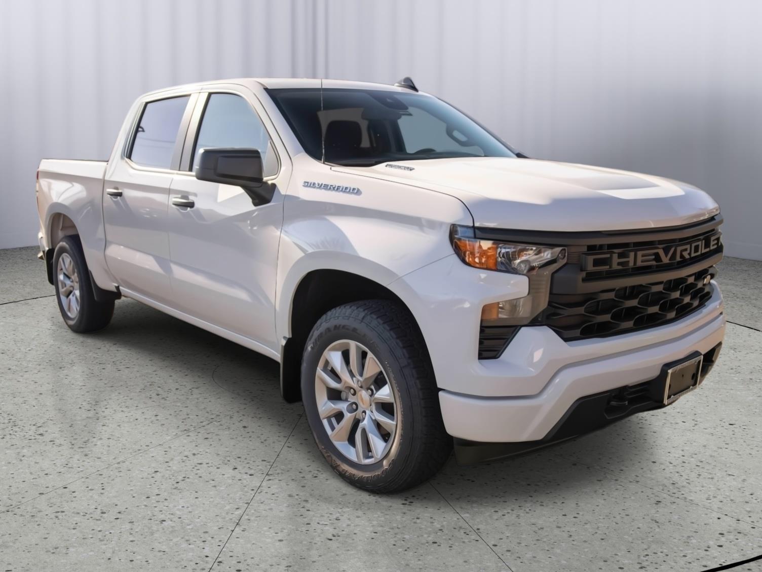 2026 Chevrolet Silverado 1500 Custom's photo