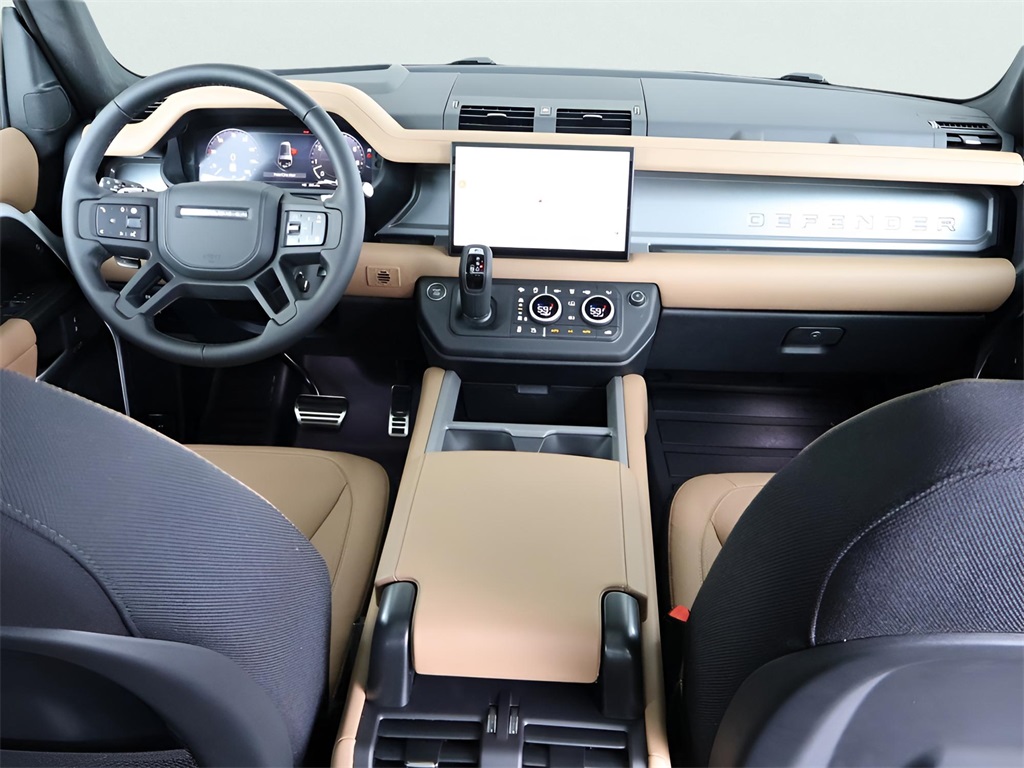 2025 Land Rover Defender 130 V8 photo 13