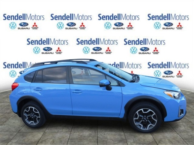 2016 Subaru Crosstrek 2.0i Limited photo 2