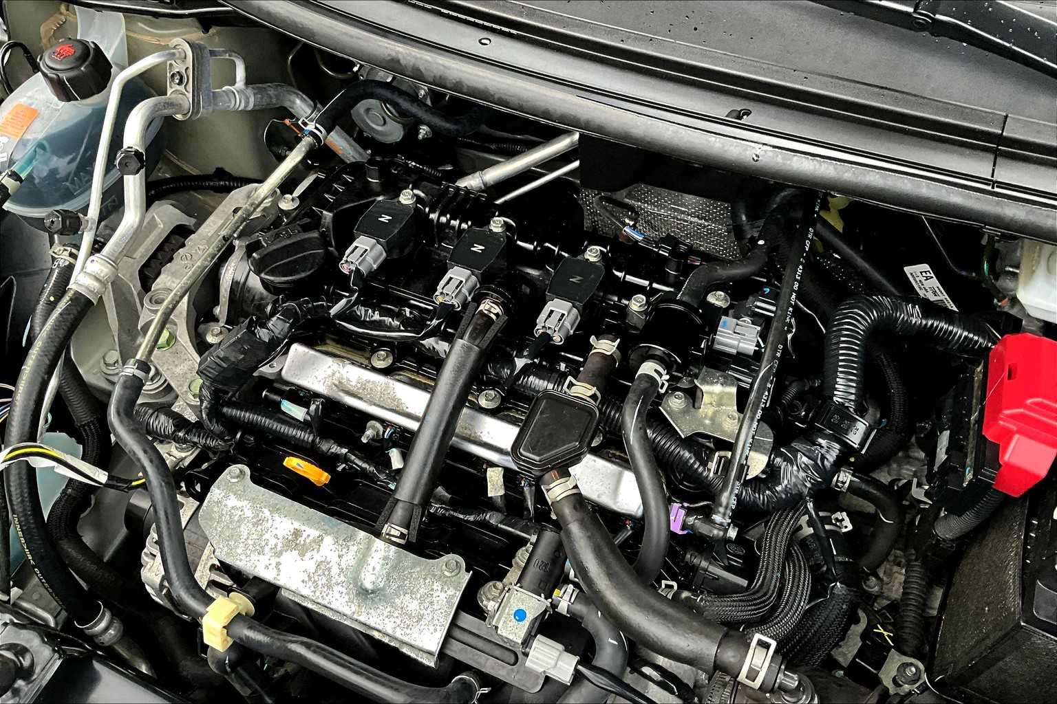 2024 Nissan Versa SV photo 31