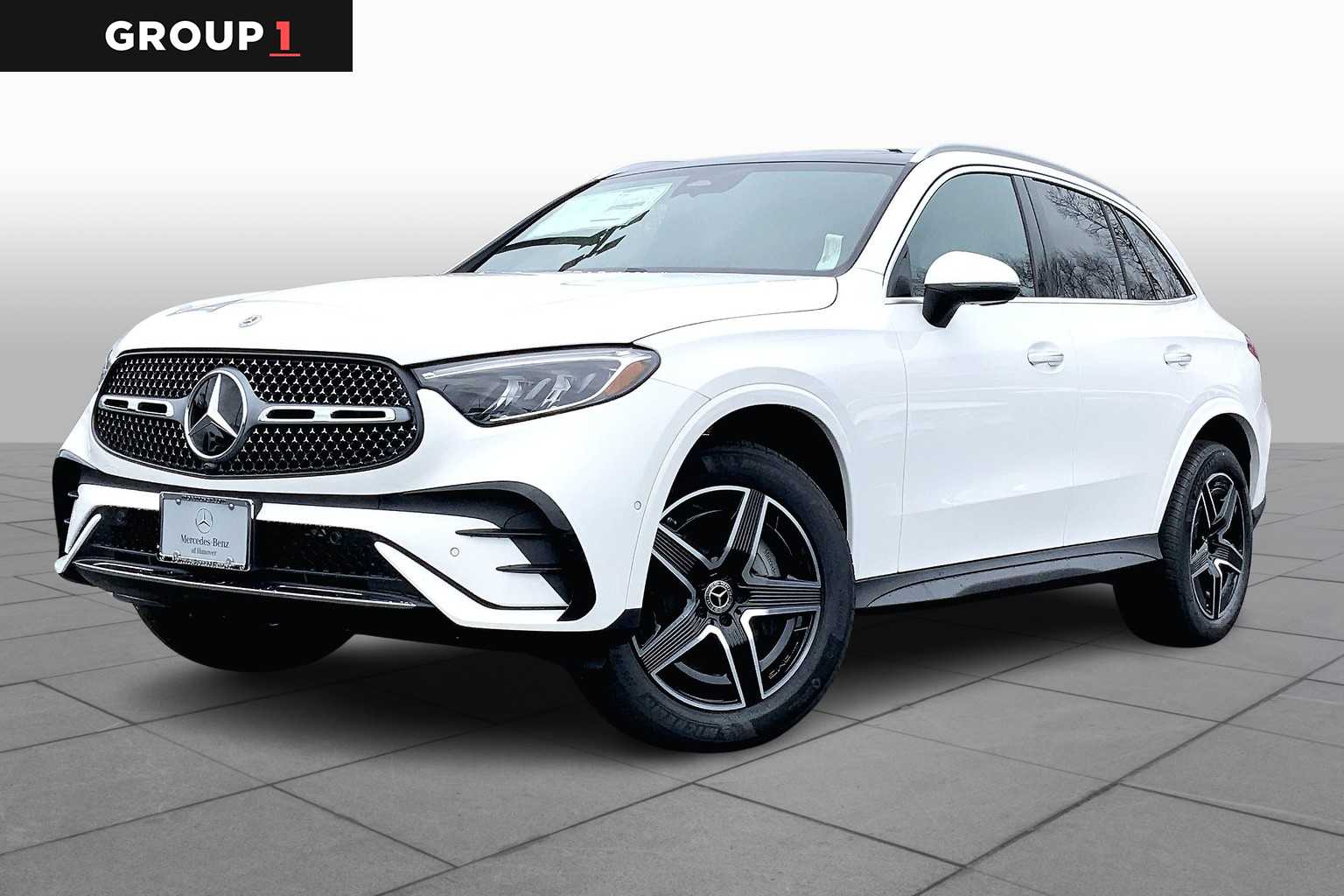 2025 Mercedes-Benz GLC Base's photo