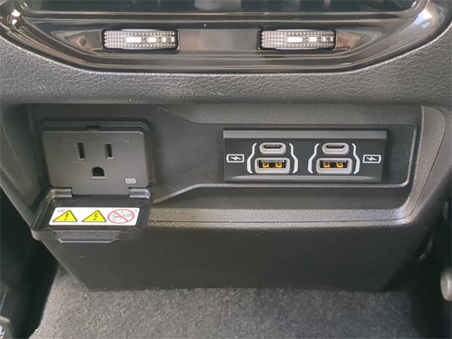 2025 Jeep Grand Cherokee Altitude X photo 14