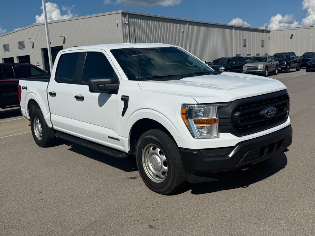 2022 Ford F-150 XL photo 2