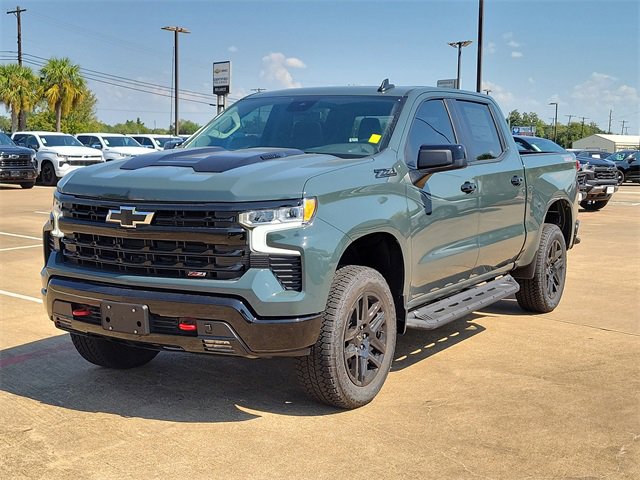 2026 Chevrolet Silverado 1500 LT Trail Boss photo 3
