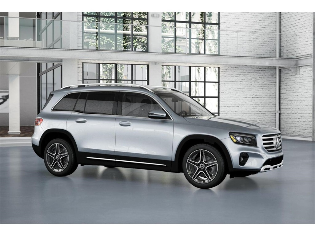 2026 Mercedes Benz GLB 250 photo 13