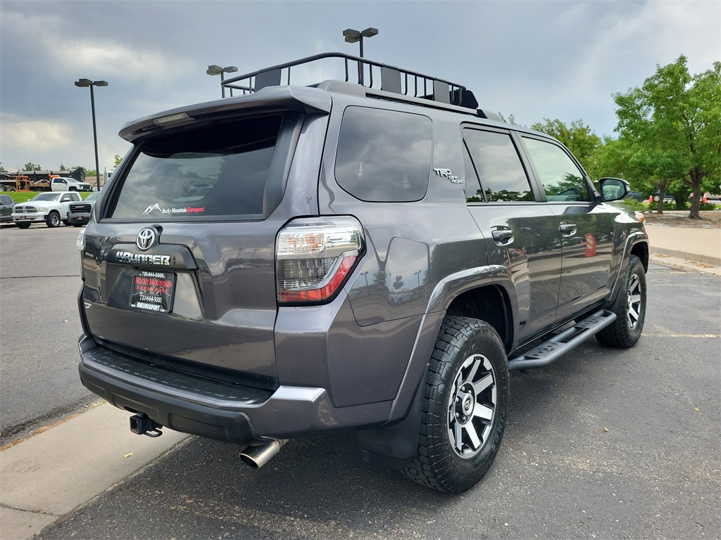 2021 Toyota 4Runner TRD Off-Road Premium photo 4