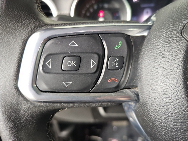 2023 Jeep Wrangler Sahara 4xe photo 16