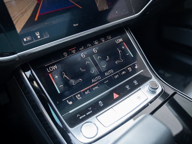 2019 Audi A8 L 55 photo 27