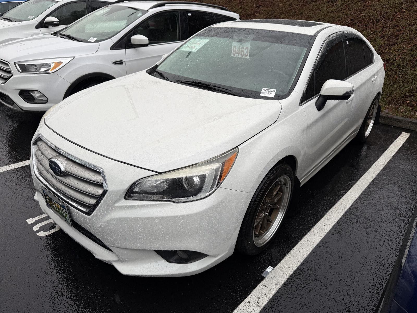 2017 Subaru Legacy Limited's photo