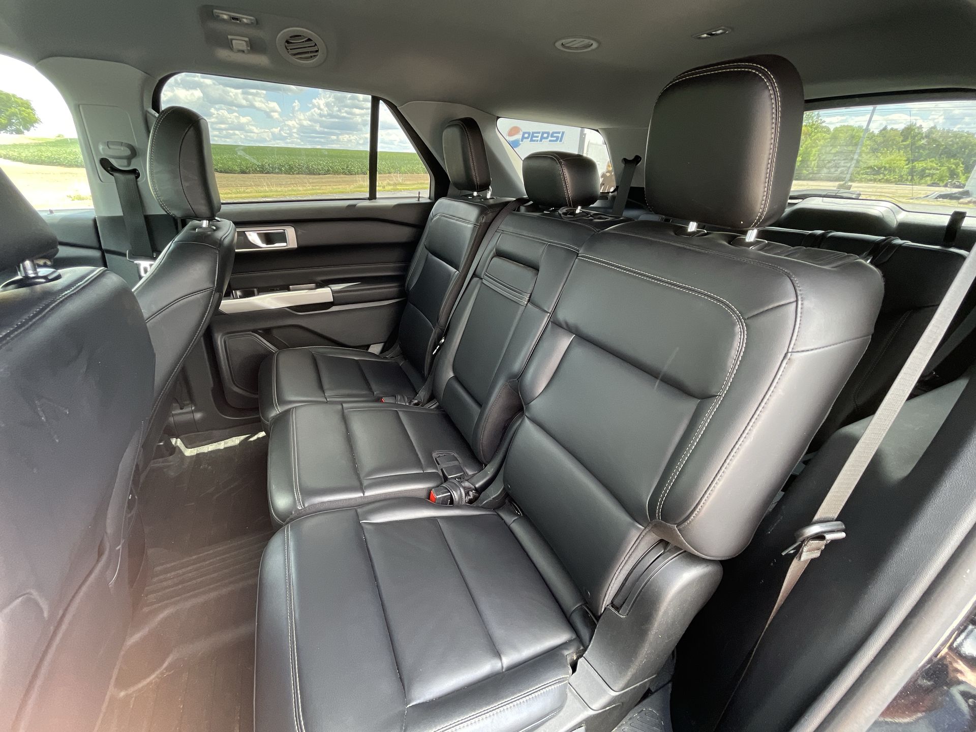 2021 Ford Explorer XLT photo 56