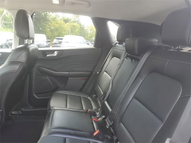 2022 Ford Escape SEL photo 25