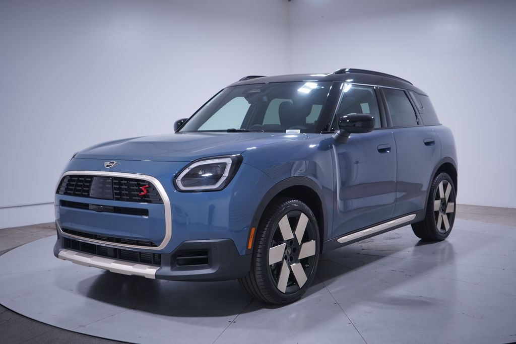 2026 MINI Countryman S's photo
