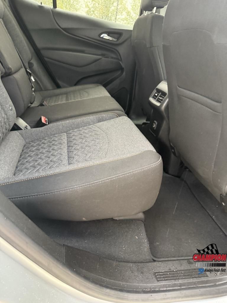2022 Chevrolet Equinox LT photo 20
