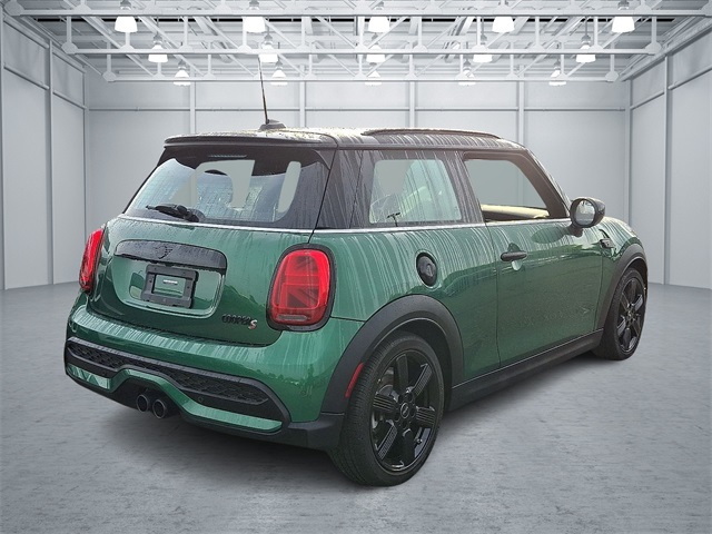 2022 Mini Cooper Hardtop S photo 3