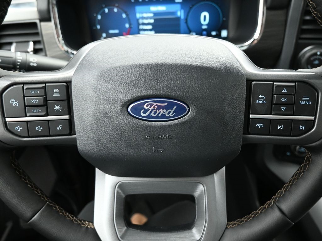 2025 Ford F-150 Lariat photo 14