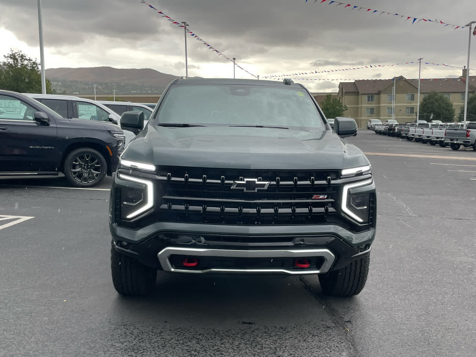 2026 Chevrolet Suburban Z71 photo 3