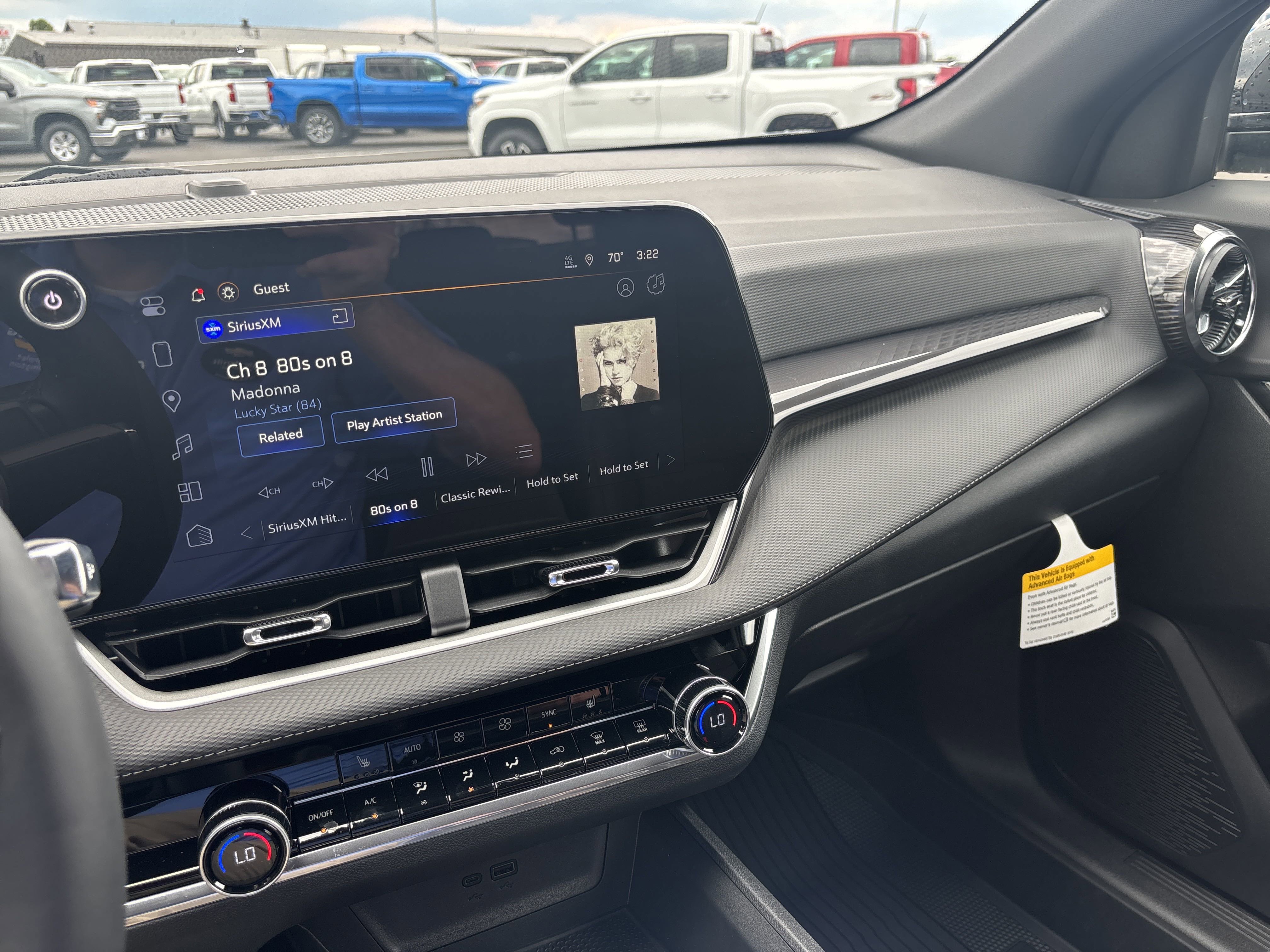 2026 Chevrolet Equinox LT photo 4